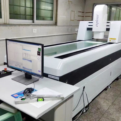 Máquina de medición coordinada del pórtico universal CMM para el laboratorio óptico