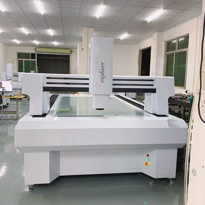 Máquina de medición coordinada del pórtico de las piezas de metal CMM 2.5D con el CE certificado