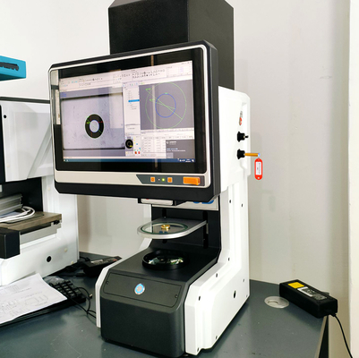 El instrumento de medición de un solo clic, la operación es simple, compacta y conveniente. Puede determinar automáticamente si el producto está bien o no.